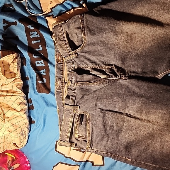 Armani Jeans - Picture 2 of 4